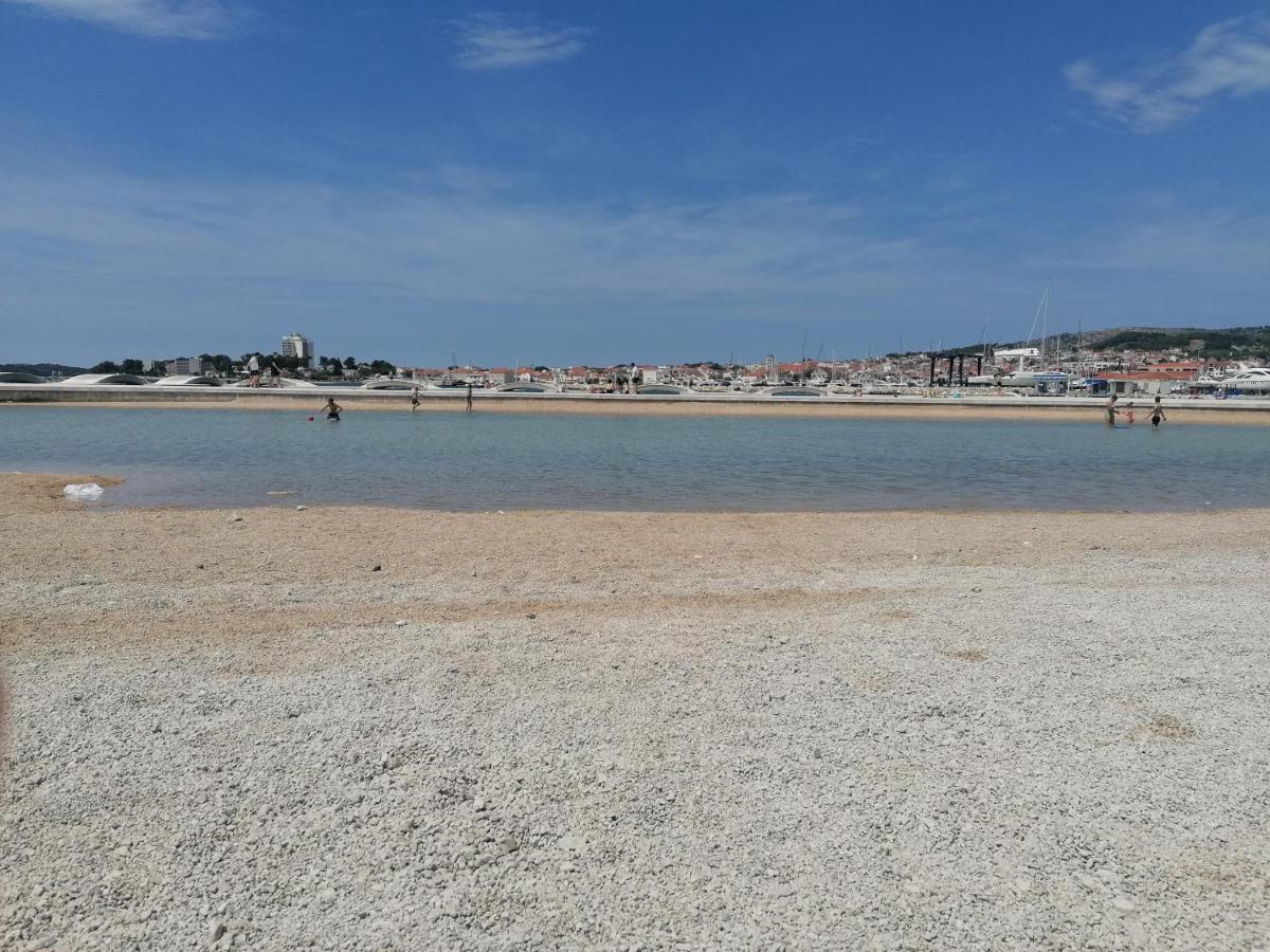 Apartmani Vuckovic Vodice Exterior foto